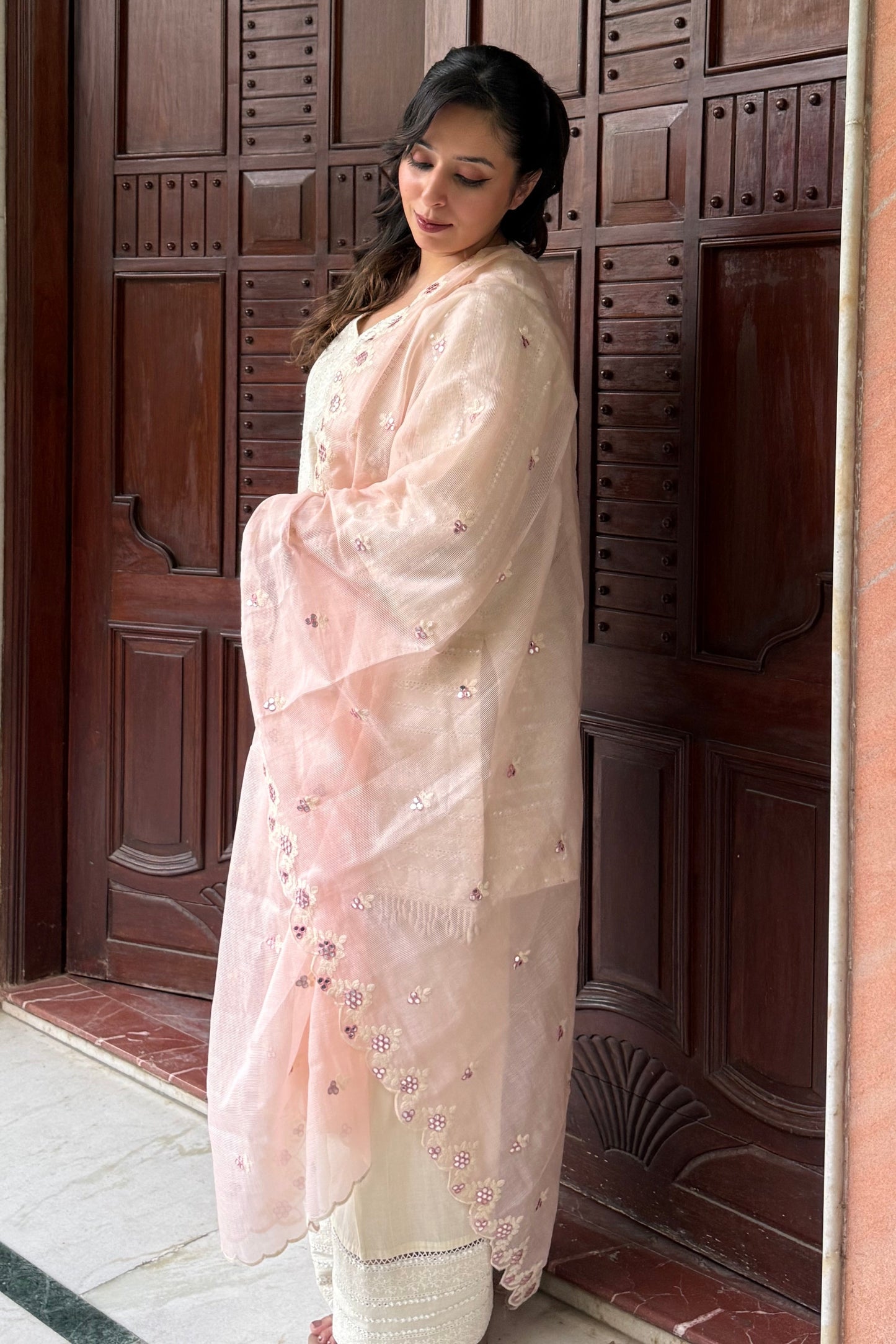 White Cotton Mirror Detail Kurta Set