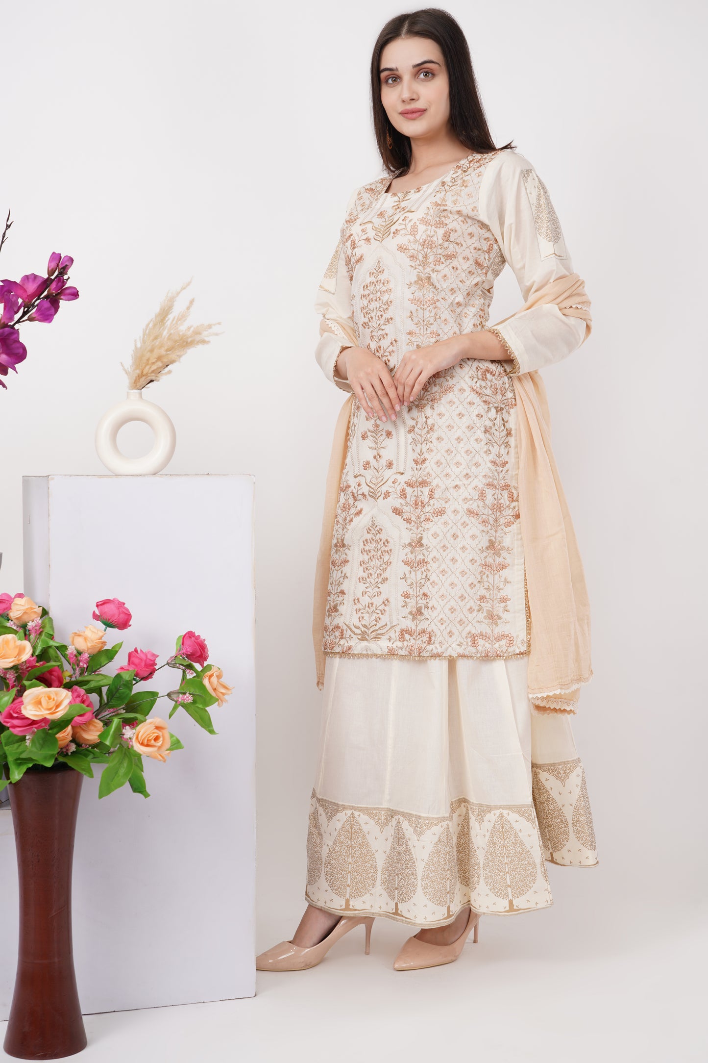 Ivory and Gold Kurta Set
