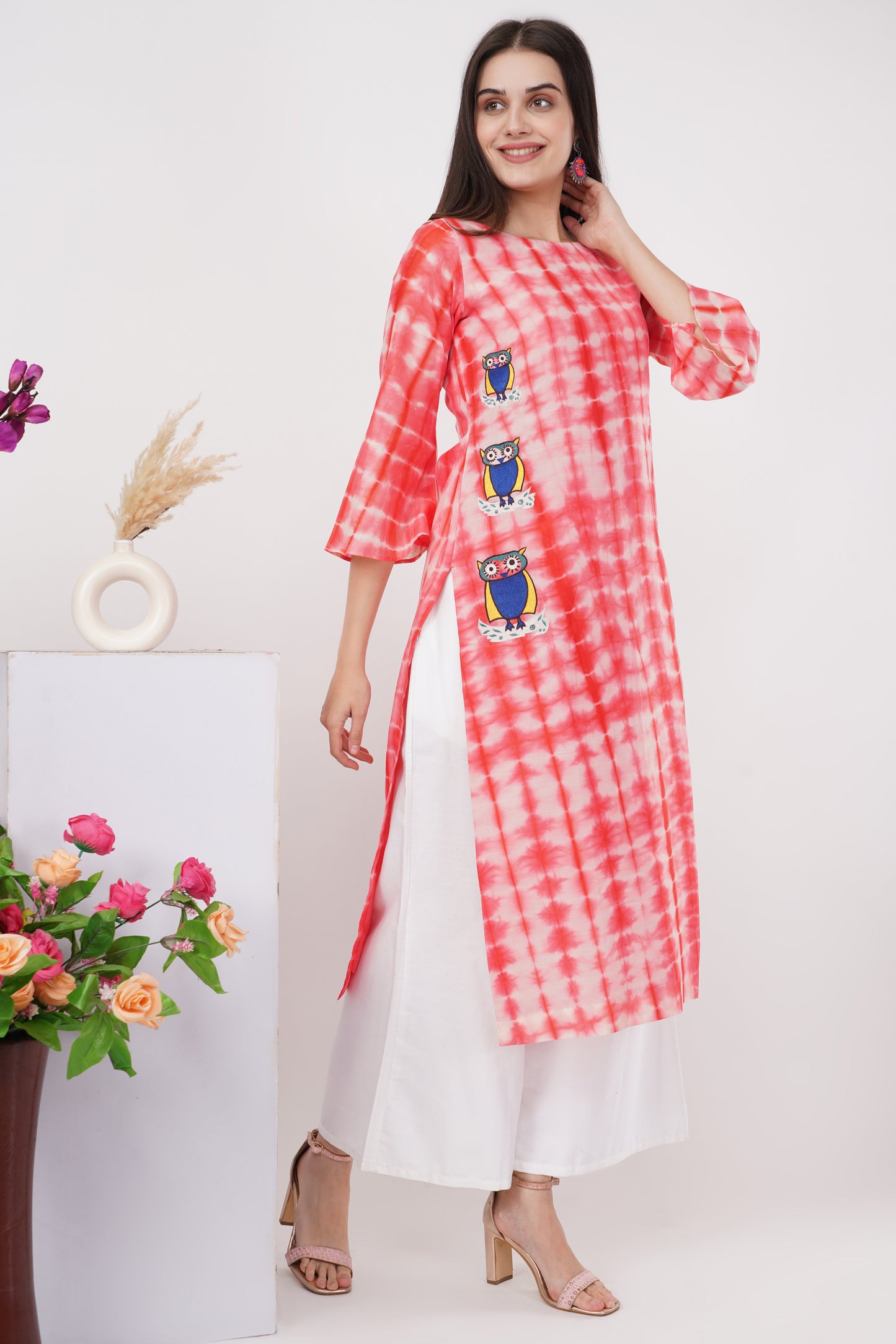 Coral Tie and Dye Owl Motif Kurta Set