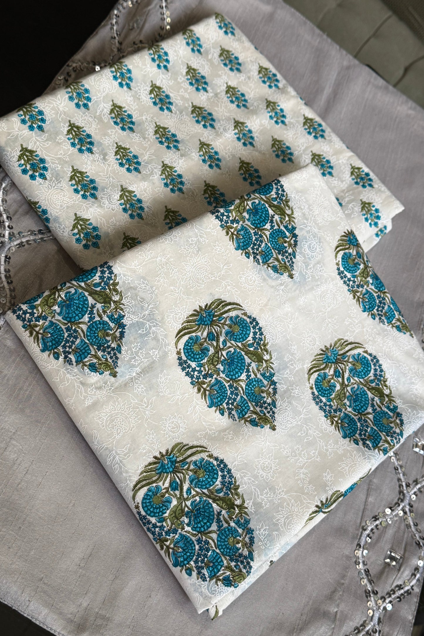 Blue Floral Motif Unstitched Suit Piece
