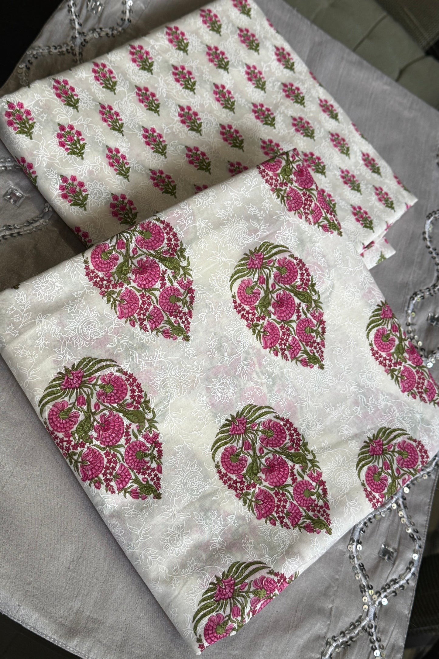 Pink Floral Motif Unstitched Suit Piece