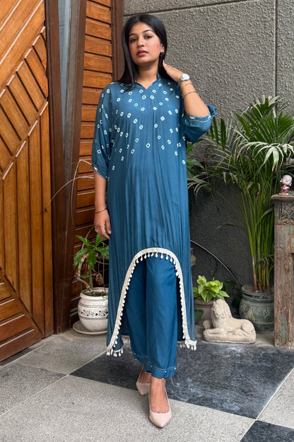 Teal Bandhni and Shell Co-ord Set